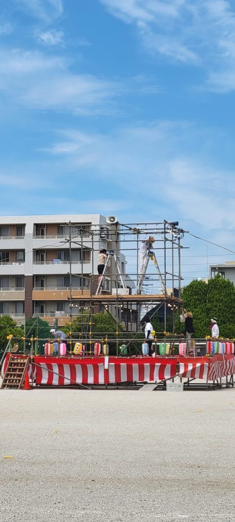 塩焼地区自治会連協主催の納涼夏祭りの盆踊りに必要なやぐらを準備します！